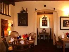Badgers Inn - Image 4