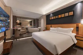 EZ Boomtel (Ningbo Old Bund Tianyi Square Branch) - Image 2