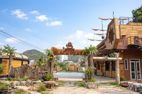 Hung Long Harbour Hotel - Image 4