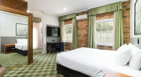 The Carrington Inn - Bungendore - Image 2