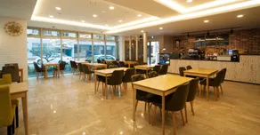 A-One Hotel - Image 2