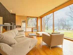 Susukian Lakeview Cottage - Image 2