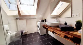 Sam's Place - Image 2