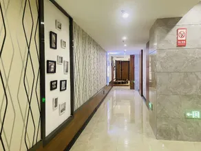 Jingyuexuan Theme Hotel (Huayuehui Branch) - Image 4