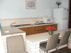 City Central Apartments - Image 5