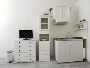 Tinel Rooms Old City Center - Image 3