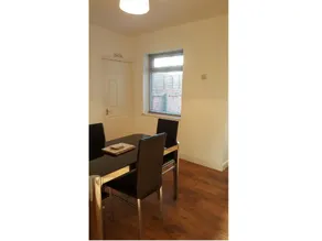 Oaklands Avenue - Image 4