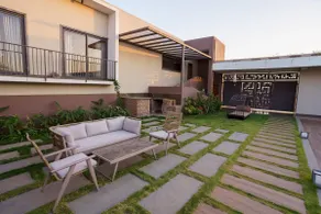 Travalong Anan - 9 BHK Pool Villa - Image 4