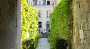 A coté de la place du pilori - Image 5