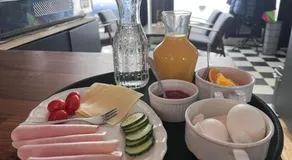 Fruenes Bed and Breakfast - Image 5