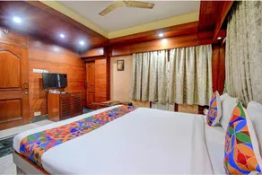 Hotel Panasia International - Image 2
