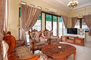 Urbanview Resort Syariah Khansa Cisarua Puncak by RedDoorz - Image 2