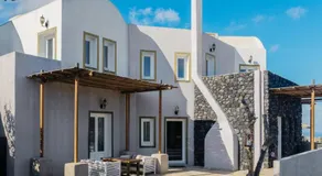 A&V Sea View Villa - Image 4