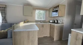 Newperran 102 - 2 Bedroom Country & Valley View Caravan - Image 5