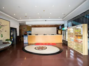 7 Days Premium Hotel Guangzhou Pazhou Convention and Exhibition Center Tangxia BRT Metro Station - Image 3