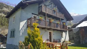 Villa with panoramic view - Image 2