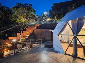Deluxe dome with plunge Pool - Image 3