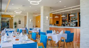 Hotel Luxury - Image 4