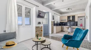 Afrodite's House - Image 2