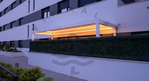 LivinMálaga Los Álamos Suites - Image 4