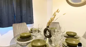 KozyGuru / Wigan / 2BR 4Beds / Newly Refurbished Stylish Holiday House / Close to Big Retail Park / UWNE034 - Image 5