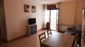 Apartamentos Río Guadalaviar - Image 2