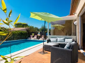 Peaceful Escape in Argeliers - Image 3