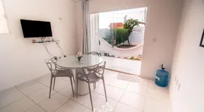 Casa Blanca - Image 2