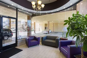 Quality Inn & Suites Huntington Beach - Fountain Valley - Image 4