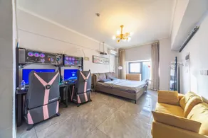 Pupu Esports Hotel - Image 2