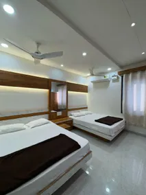 HOTEL TJRAO INN - Image 2