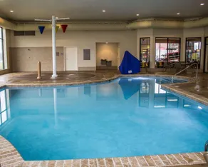 Garner Hotel Wadsworth By IHG - Image 5