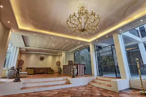 Oak Ray Ella Gap Hotel - Image 2