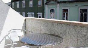 Lisbon Suite Home - Image 3