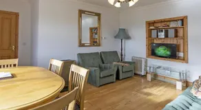 Matthews Traditional Holiday Cottage by Trident Holiday Homes - Image 3