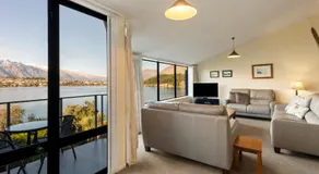 Spinnaker Bay Apartments - Image 2
