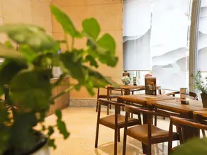 Yuedu Holiday Hotel - Image 5
