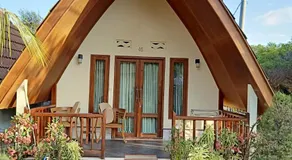 Two Brothers Bungalows - Image 5