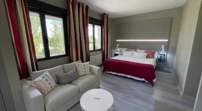 Hotel Valjunco - Image 2