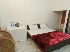 GOVIND GUEST HOUSE - Image 4