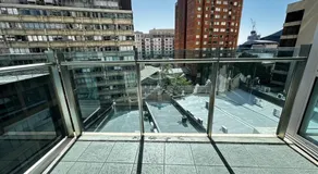 Sydney CBD 2BR 2BA Unit - Free Parking 906 - Image 5