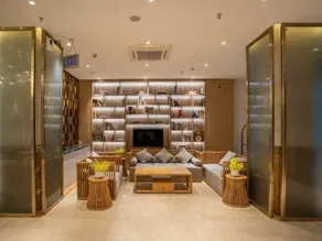 Coconut Island Star Hotel (Coconut Sea Avenue Meilan Airport) - Image 2