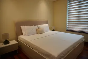 Opulent Comfort - Image 3