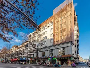 Honglou Lishe Boutique Hotel - Image 5