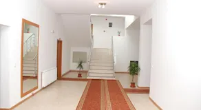 M Garni Hotel - Image 4