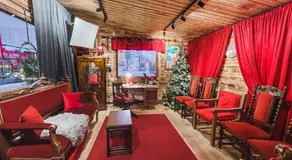Traditional Finnish Lapland house at wild forest backyard! - Image 2