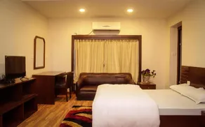 Hotel Diamond Grand Villa - Image 5