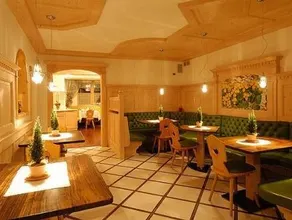 Piccolo Hotel Claudia No Pets - Image 2