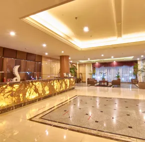 Rocky Plaza Hotel Padang - Image 5