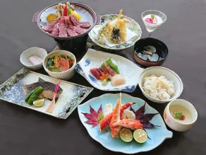 Yuyado Kuttari Onsen Lake Inn - Image 3